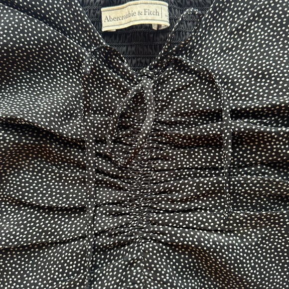 Abercrombie & Fitch Black Ruched Blouse - Picture 3 of 5